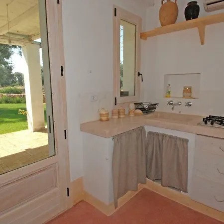 Casa Vacanze La Corte מלון דירות