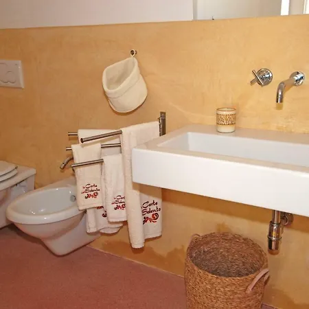 Casa Vacanze La Corte * טורה ואדו