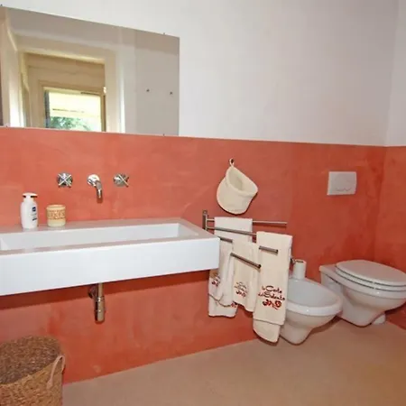 Casa Vacanze La Corte טורה ואדו